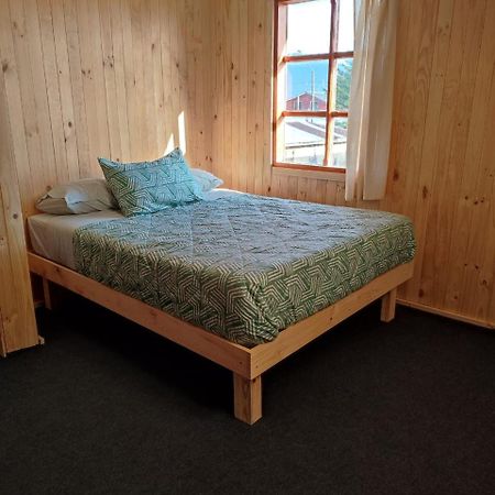 Verdeagua Hostal Chaiten Bagian luar foto