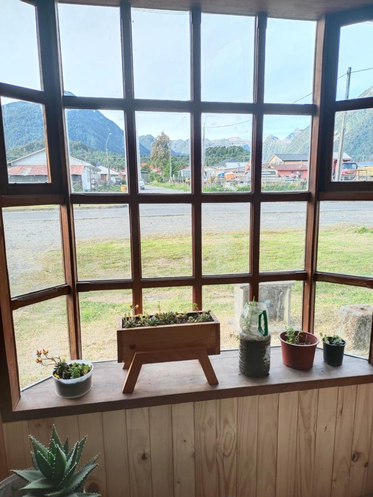 Verdeagua Hostal Chaiten Bagian luar foto