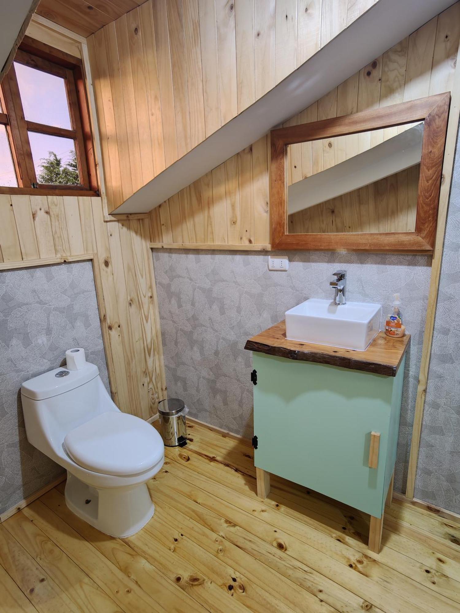 Verdeagua Hostal Chaiten Bagian luar foto